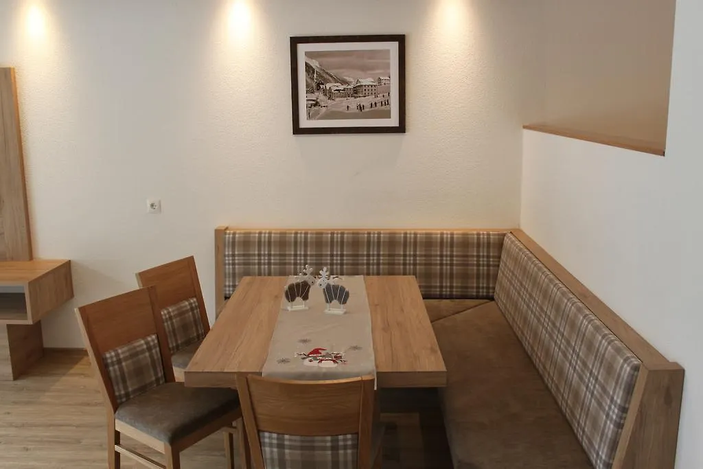 Apart Viva Ischgl Apartament